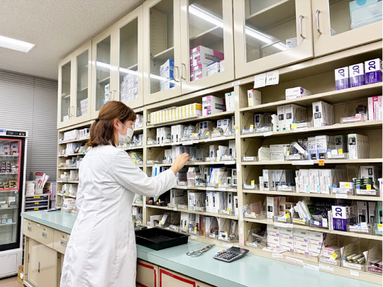 薬局内